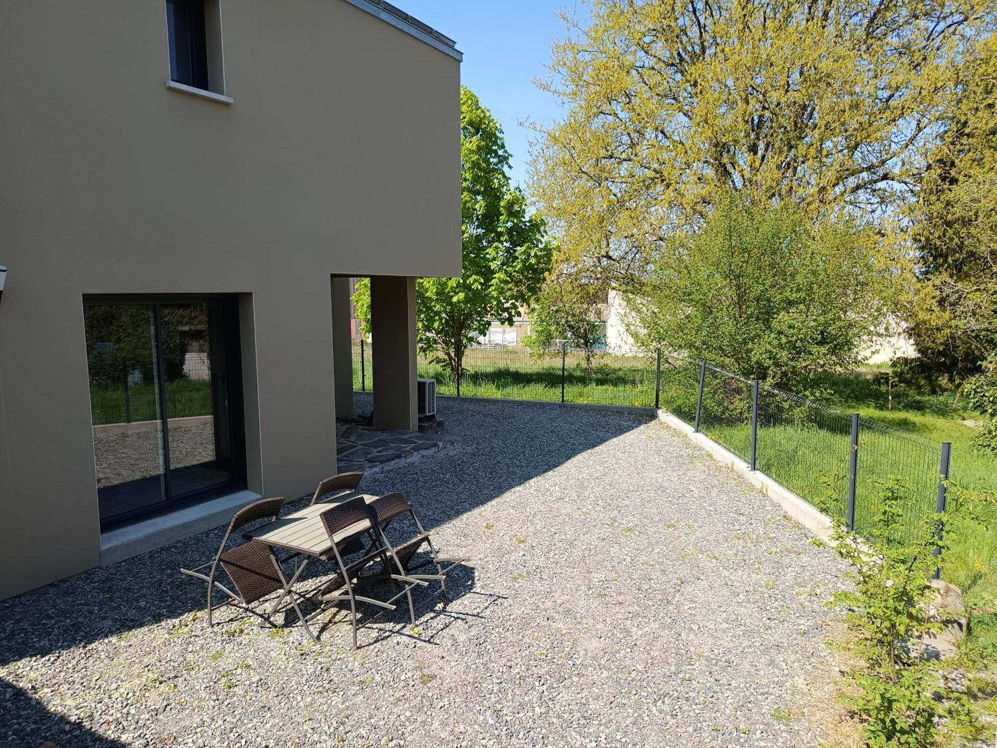 Appart Hotel La Gacilly-Centre Ville-Spa-Parking Eksteriør bilde