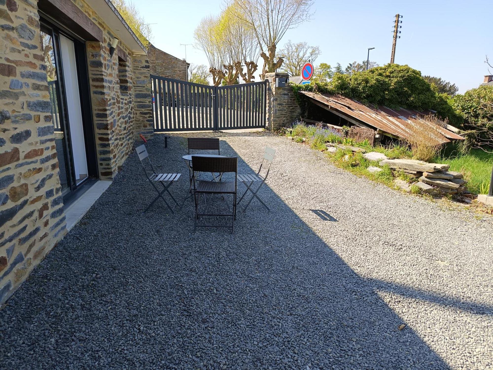 Appart Hotel La Gacilly-Centre Ville-Spa-Parking Eksteriør bilde
